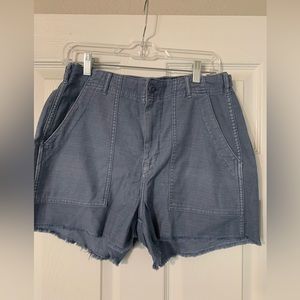 American Eagle cargo short size 10